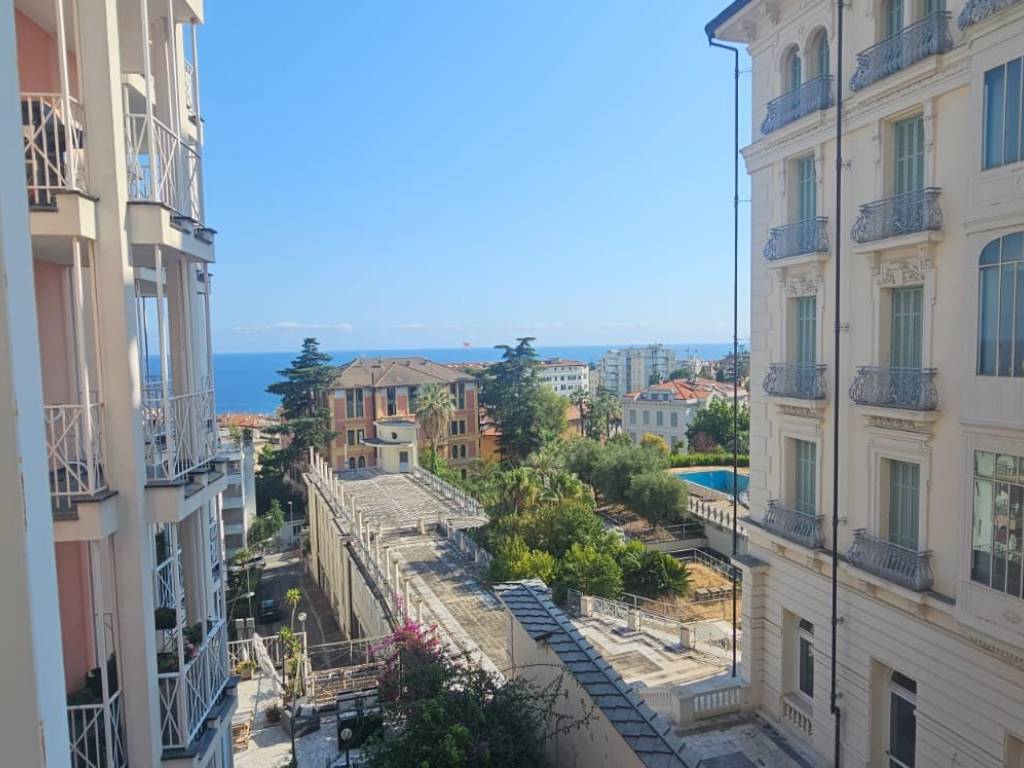 appartamento in vendita a Sanremo