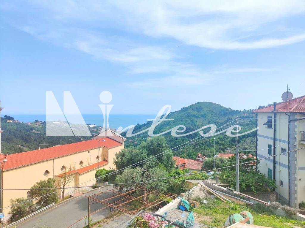 appartamento in vendita a Sanremo in zona Coldirodi