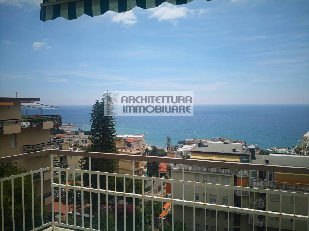 appartamento in vendita a Sanremo