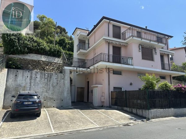 appartamento in vendita a Sanremo in zona Bussana