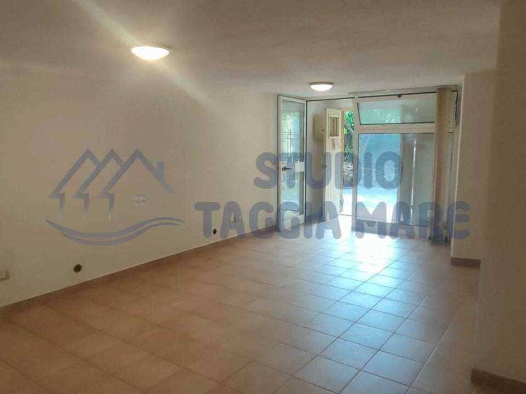 bivano in vendita a Sanremo