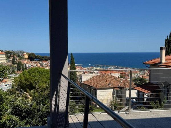 appartamento in vendita a Sanremo