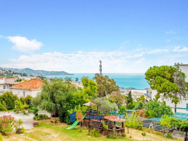appartamento in vendita a Sanremo