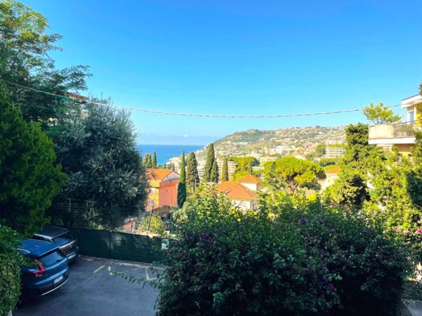 appartamento in vendita a Sanremo