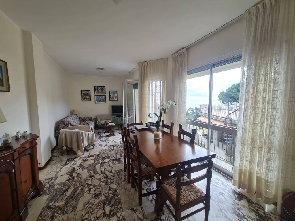 appartamento in vendita a Sanremo