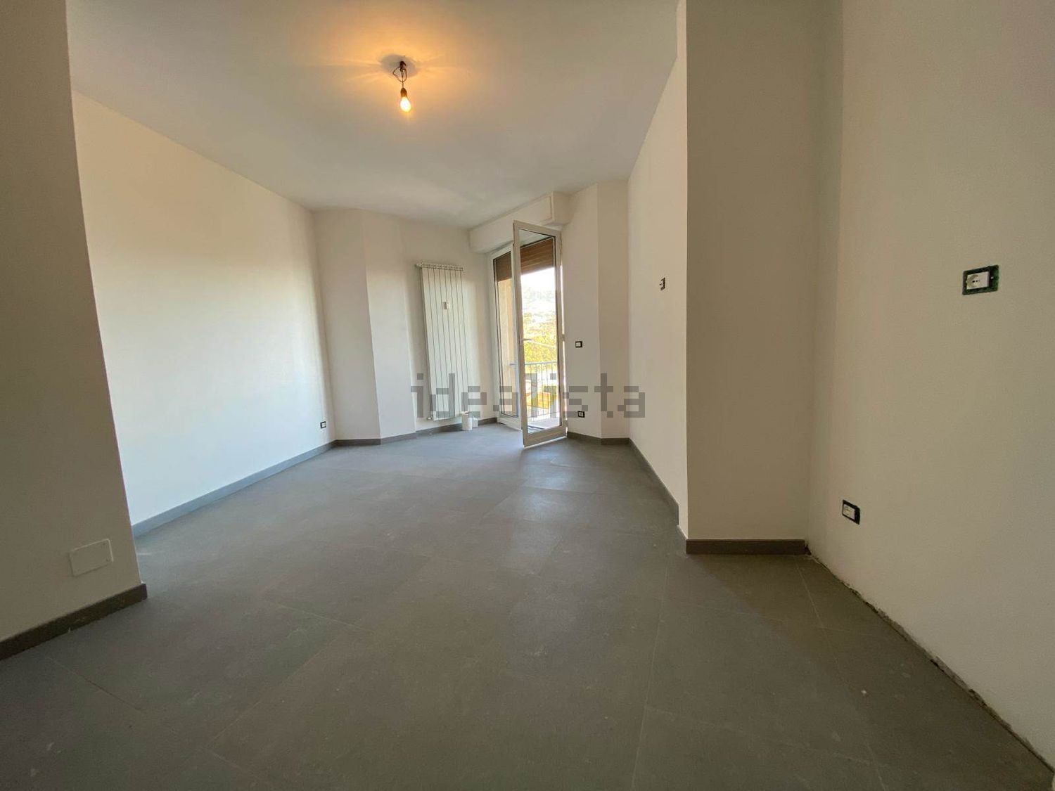 appartamento in vendita a Sanremo in zona Coldirodi