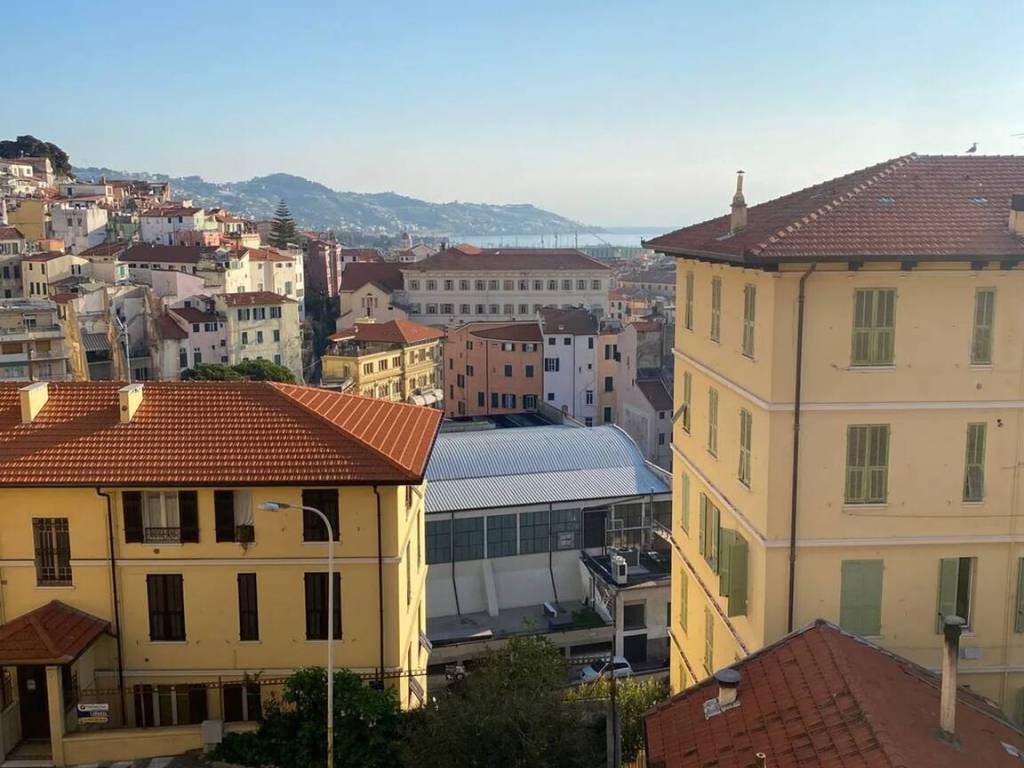 appartamento in vendita a Sanremo