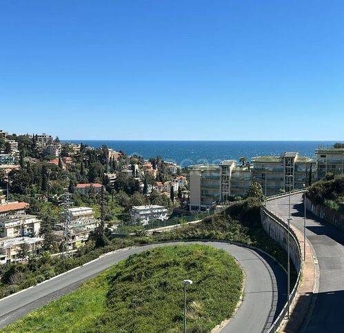 appartamento in vendita a Sanremo