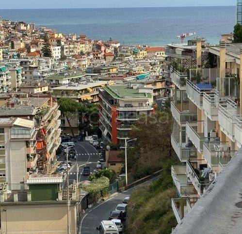 appartamento in vendita a Sanremo
