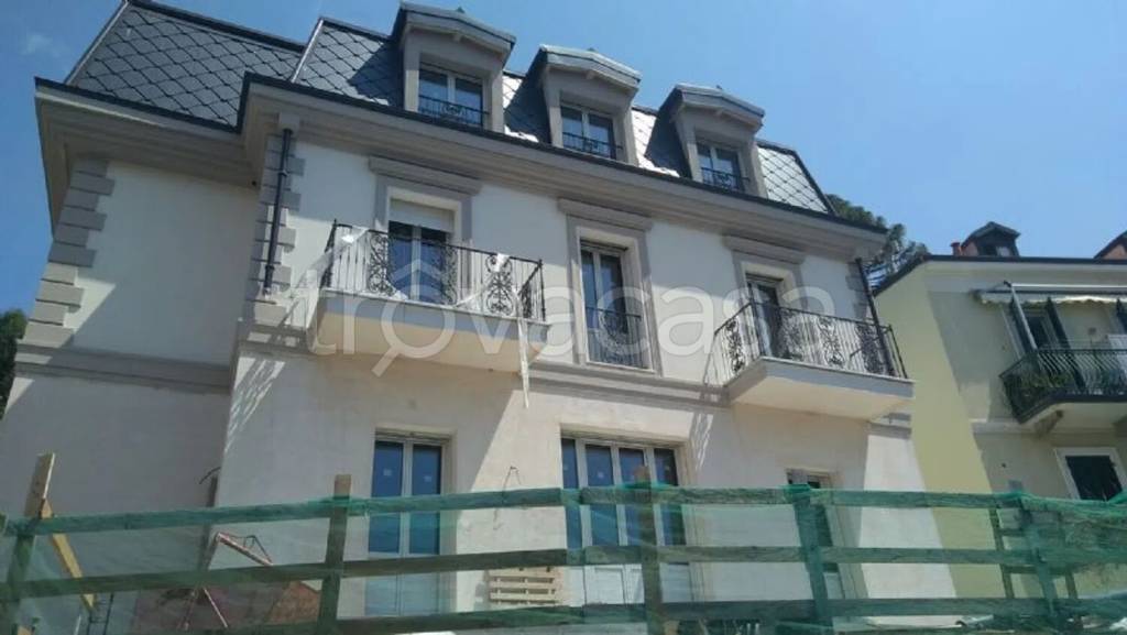 casa indipendente in vendita a Sanremo