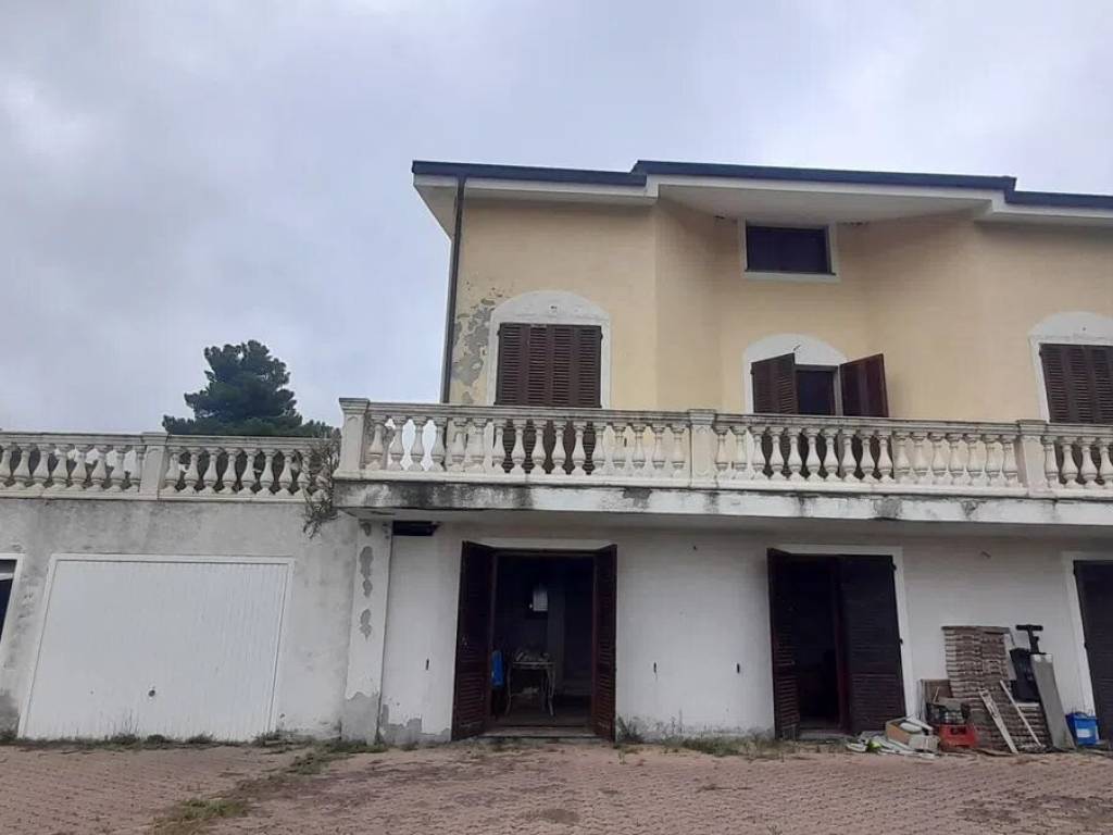 casa indipendente in vendita a Sanremo
