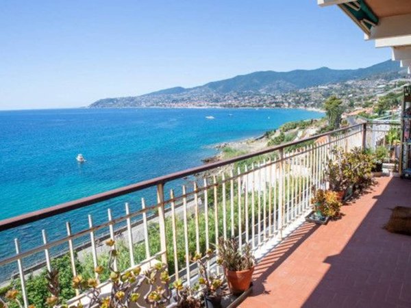 appartamento in vendita a Sanremo