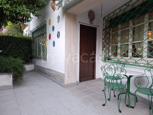 casa indipendente in vendita a Sanremo