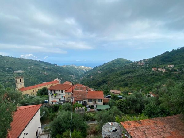 appartamento in vendita a Sanremo in zona San Romolo