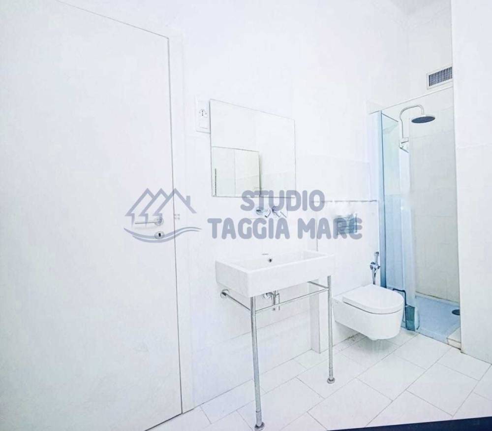 casa indipendente in vendita a Sanremo