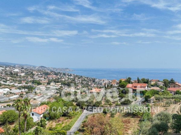 casa indipendente in vendita a Sanremo