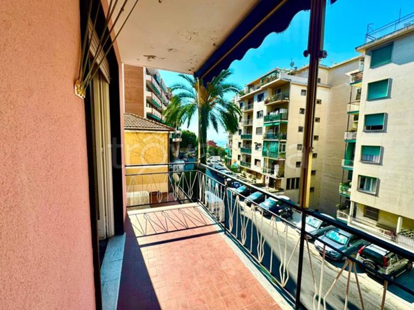 appartamento in vendita a Sanremo in zona San Romolo