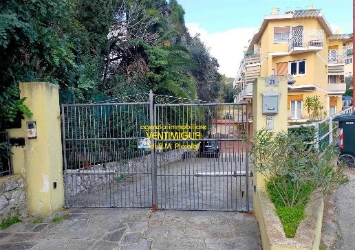 appartamento in vendita a Sanremo