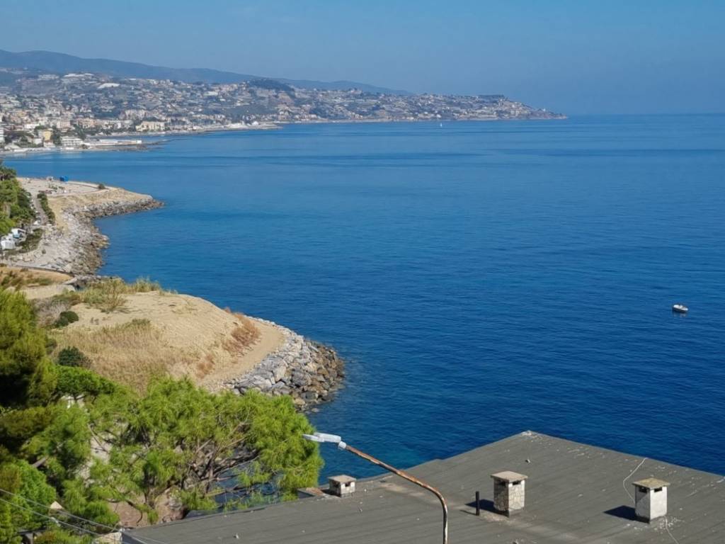 appartamento in vendita a Sanremo
