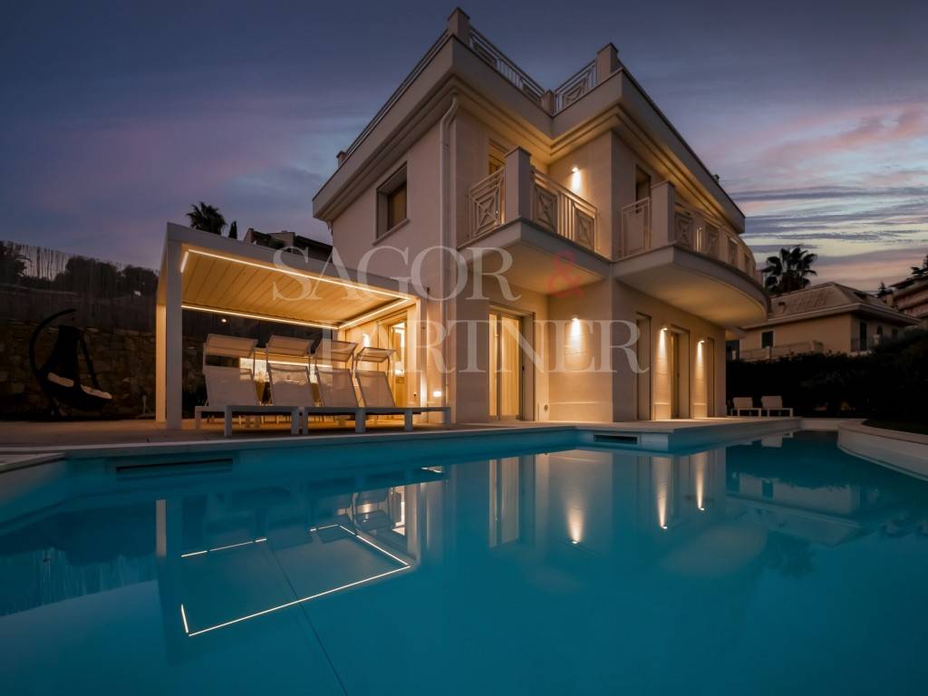 casa indipendente in vendita a Sanremo