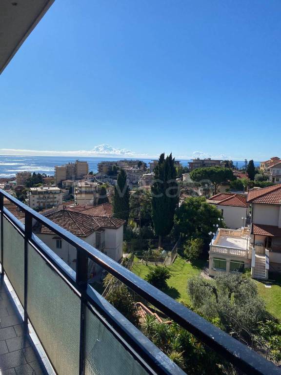 appartamento in vendita a Sanremo