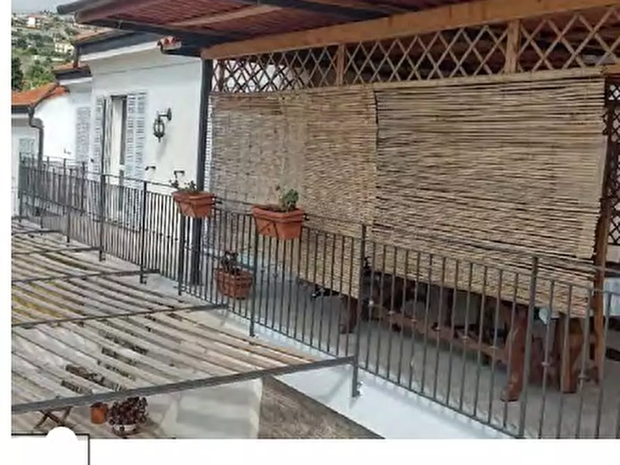 casa indipendente in vendita a Sanremo
