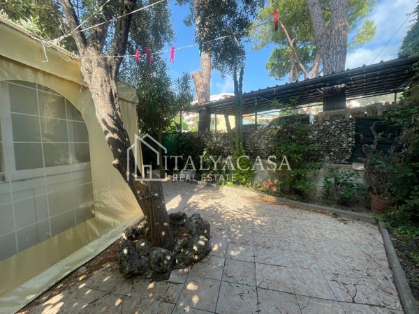appartamento in vendita a Sanremo in zona Coldirodi