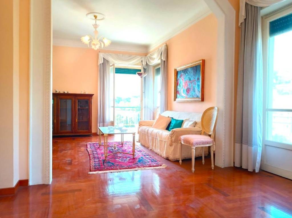 appartamento in vendita a Sanremo
