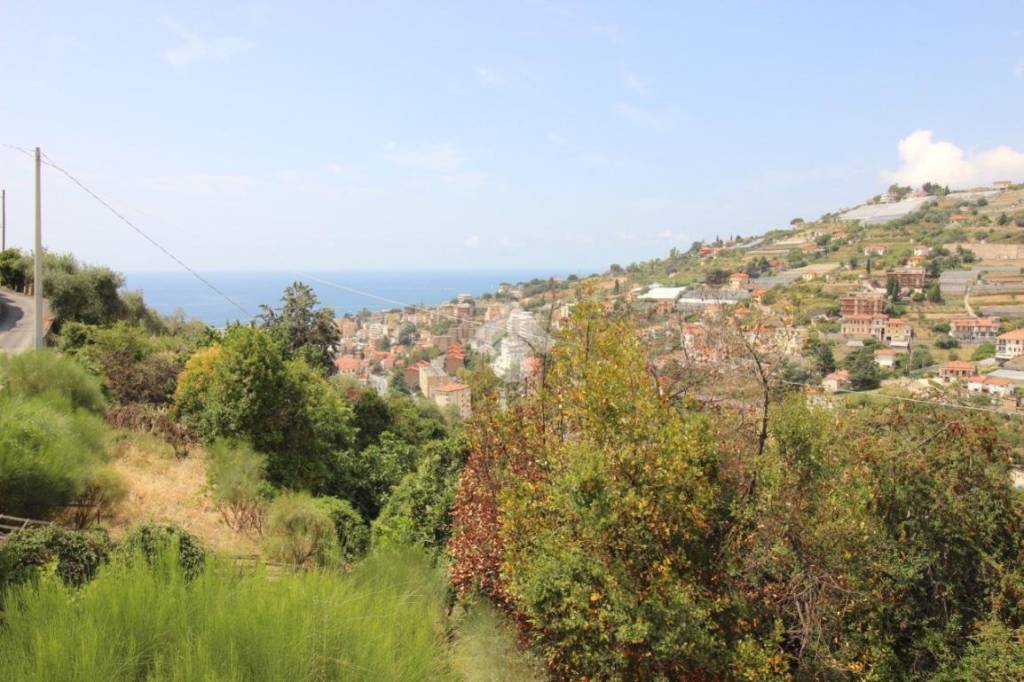 casa indipendente in vendita a Sanremo