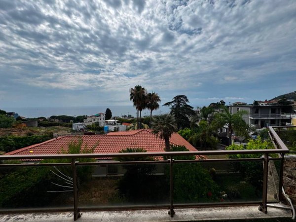 appartamento in vendita a Sanremo