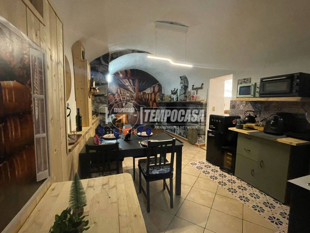 appartamento in vendita a Sanremo in zona Poggio