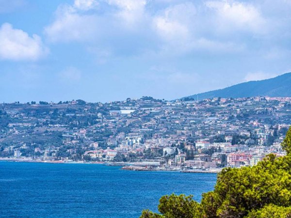 appartamento in vendita a Sanremo