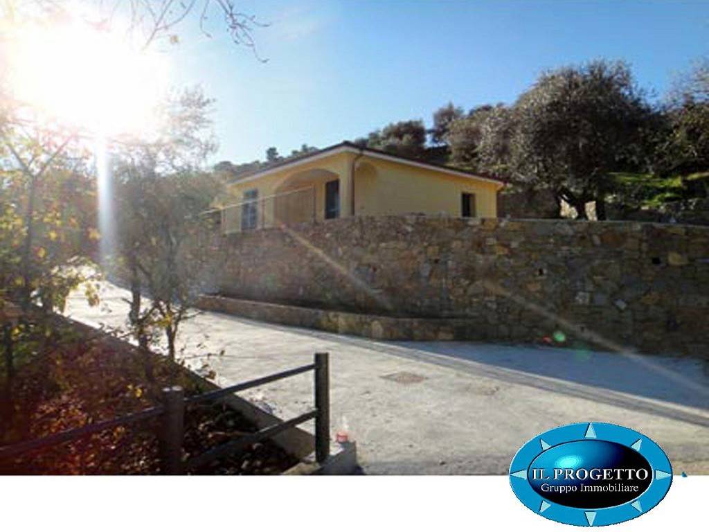 casa indipendente in vendita a Sanremo