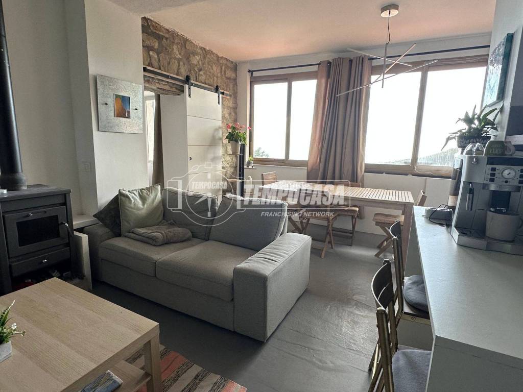 appartamento in vendita a Sanremo in zona San Romolo