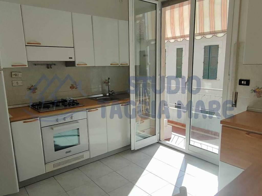 appartamento in vendita a Sanremo