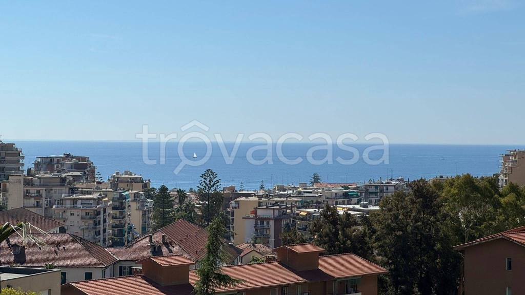 appartamento in vendita a Sanremo