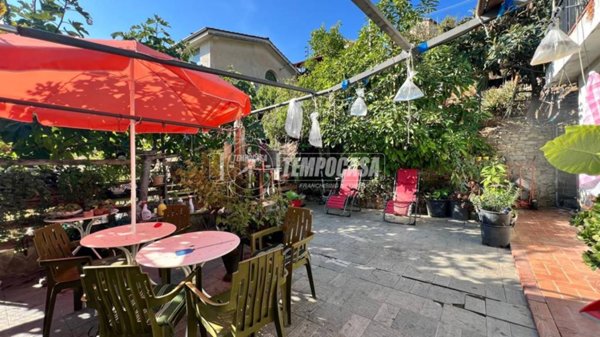 casa indipendente in vendita a Sanremo