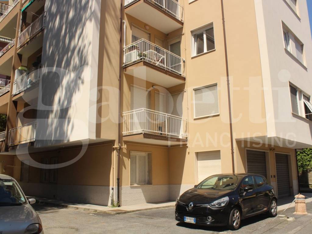 appartamento in vendita a Sanremo