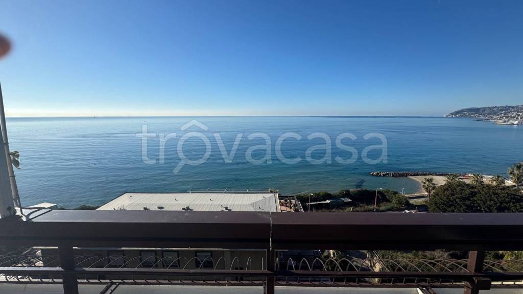 appartamento in vendita a Sanremo