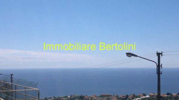 casa indipendente in vendita a Sanremo