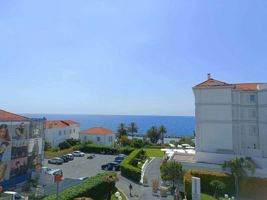 appartamento in vendita a Sanremo