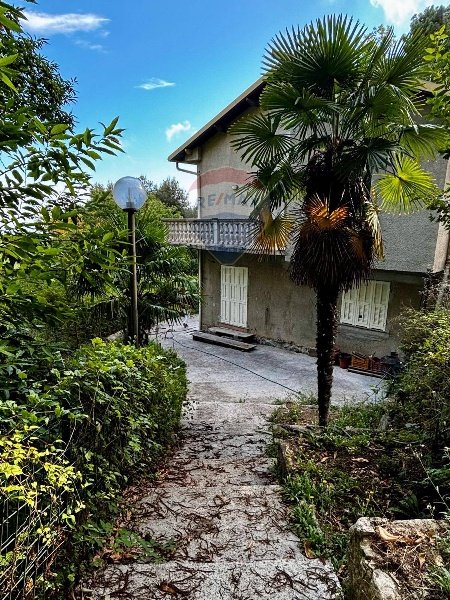 casa indipendente in vendita a Sanremo in zona San Romolo