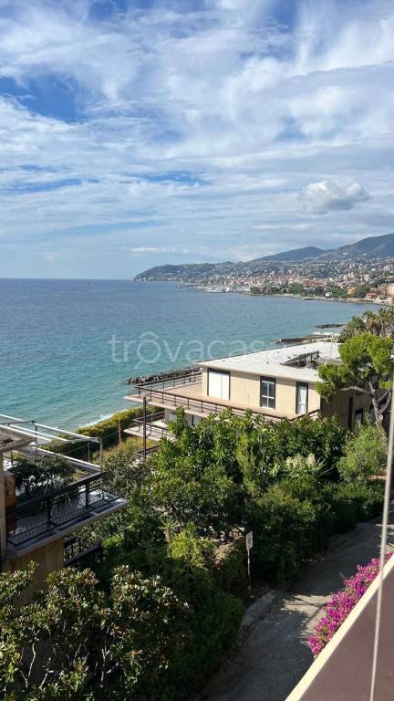 appartamento in vendita a Sanremo