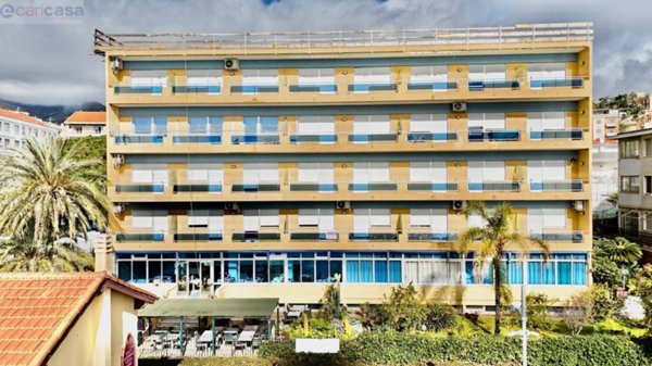 appartamento in vendita a Sanremo