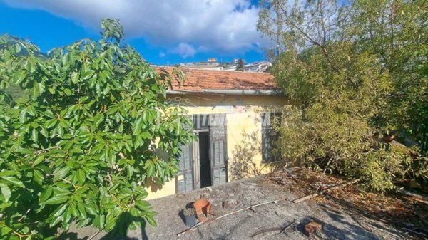 casa indipendente in vendita a Sanremo in zona San Romolo
