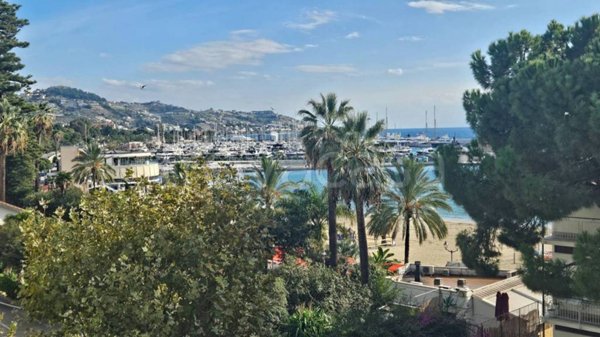 appartamento in vendita a Sanremo