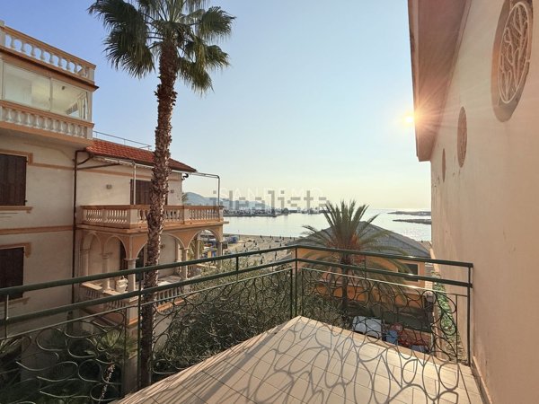 appartamento in vendita a Sanremo
