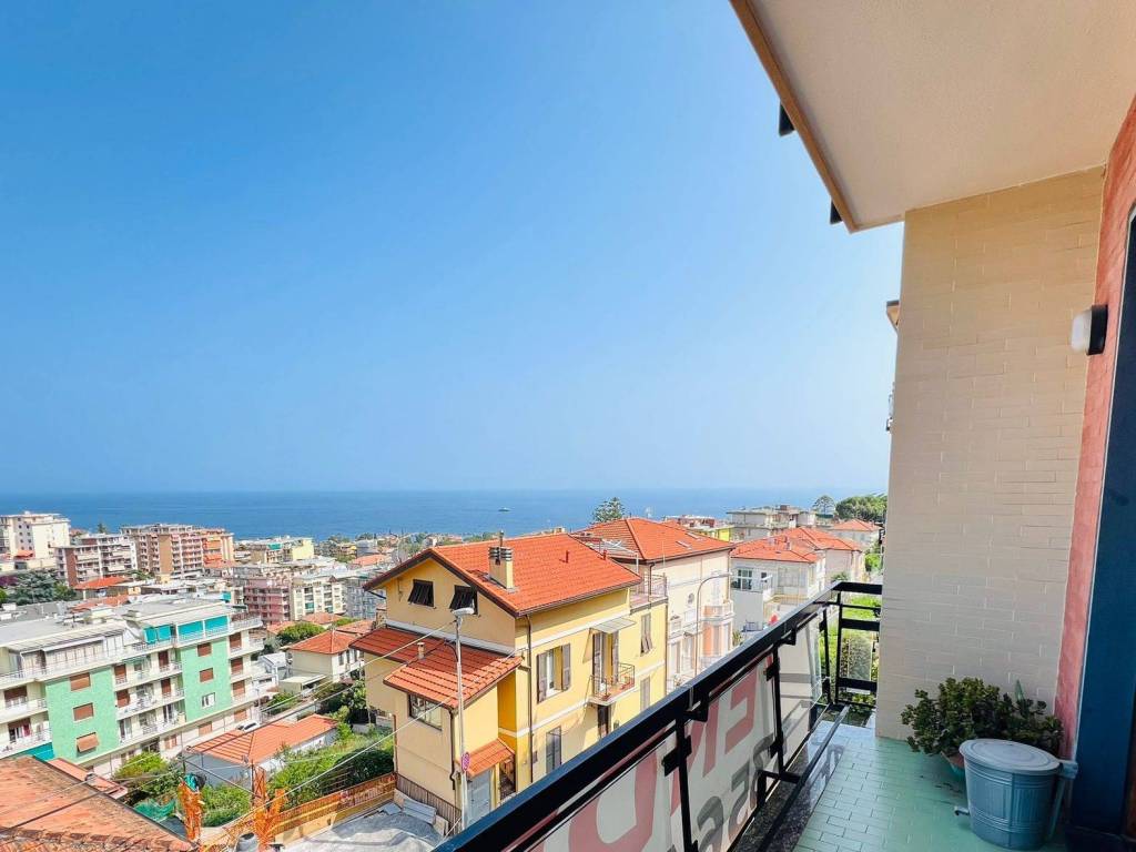 appartamento in vendita a Sanremo