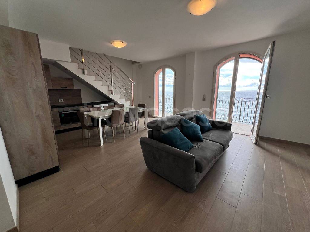 appartamento in vendita a Sanremo