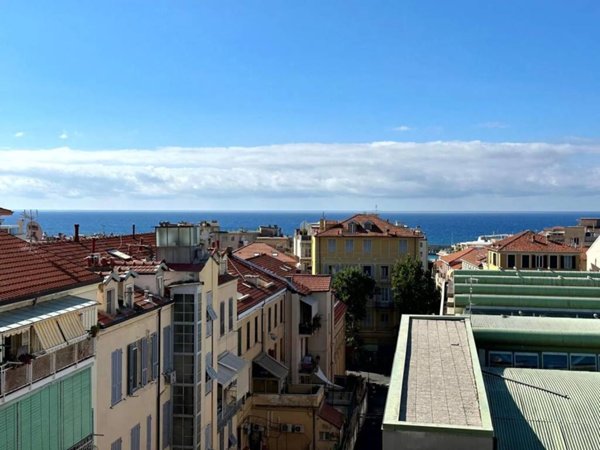appartamento in vendita a Sanremo